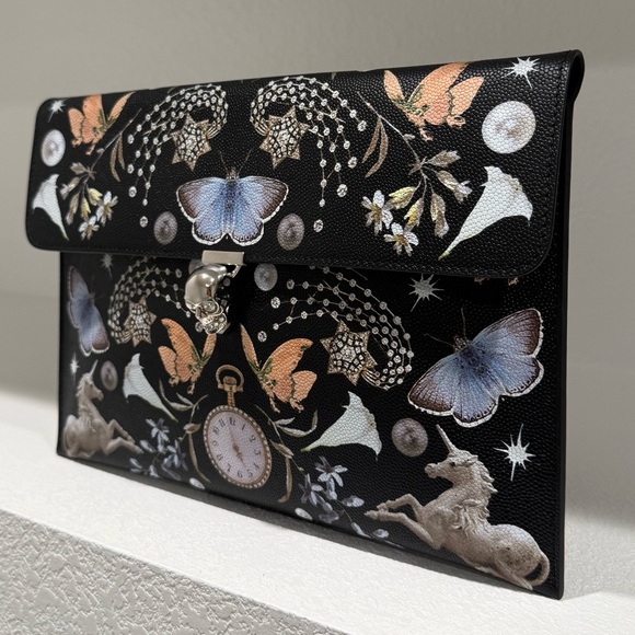 •••SOLD•••Auth Alexander McQueen Nocturnal Skull Calfskin Leather Clutch Black - Picture 2 of 16